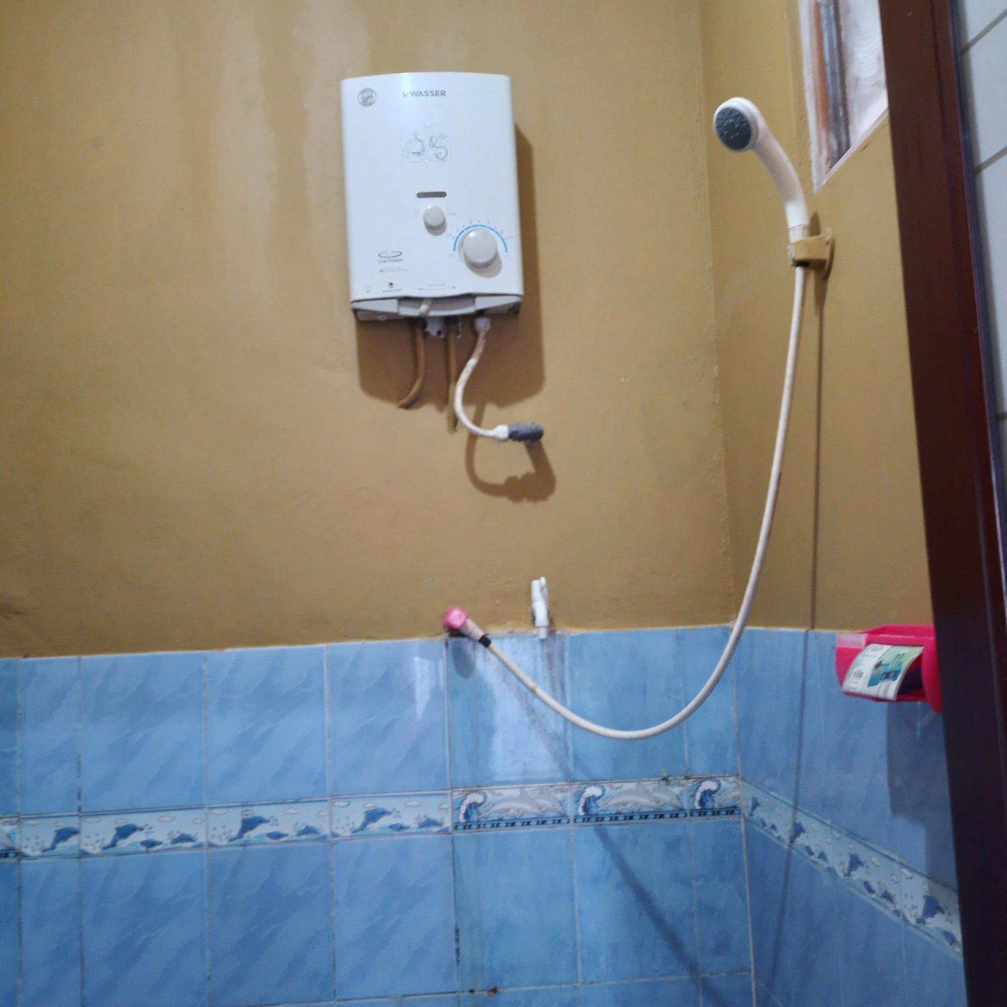 Cabin Wahyu Abadi Dieng Type Mezzanine Homestay *